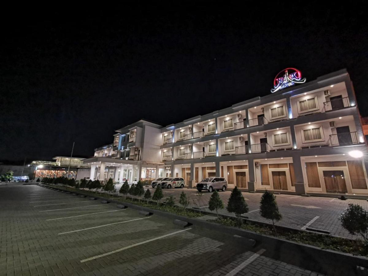 库庞纳卡酒店 古邦 外观 照片